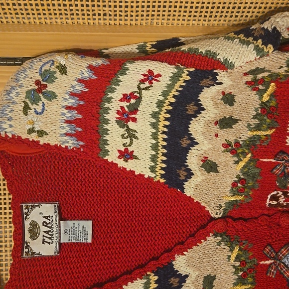 Tiara Women's Medium Holiday Cardigan Christmas Ugly Sweater Festive - Picture 4 of 10